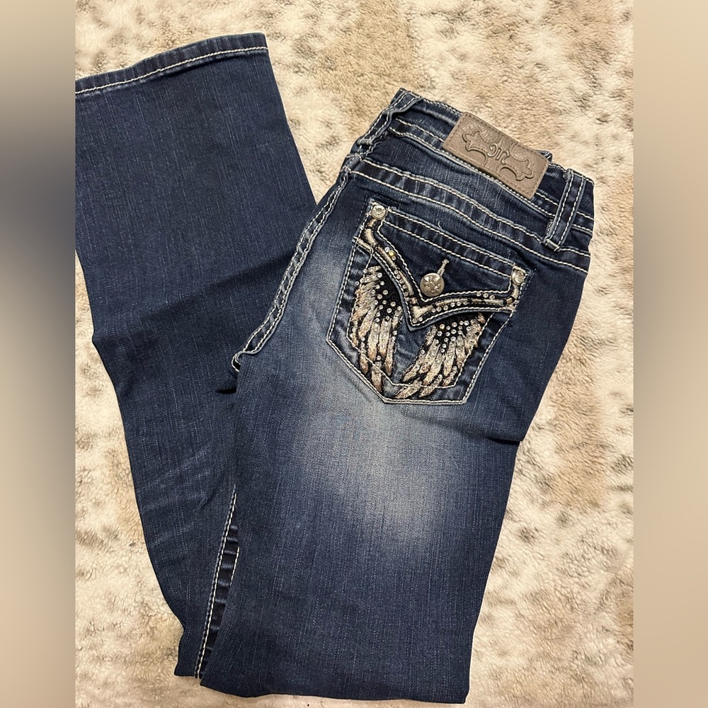 💎 Low rise bootcut miss me jeans.
